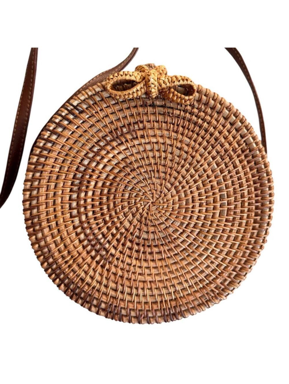 Retro Rattan Wicker Round Purse - Picture 2 of 6